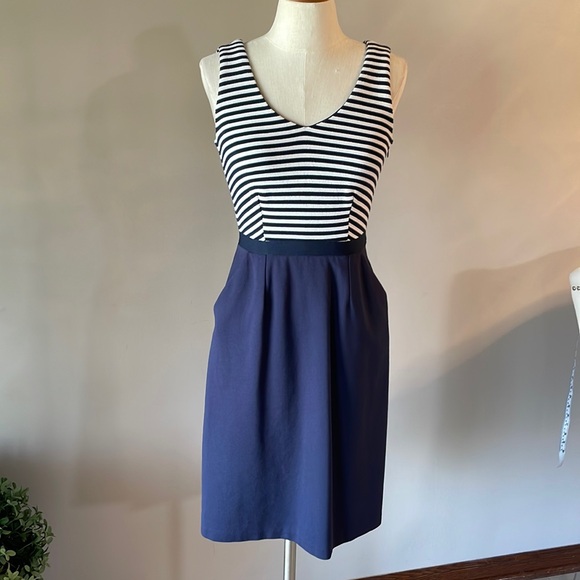 BODEN stripe color block business casual dress sleeveless V neck pockets blue 4 - Picture 1 of 14